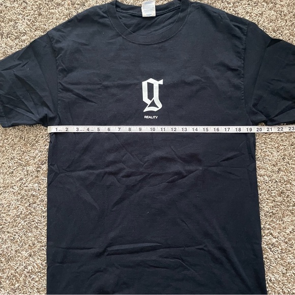 reali-tee - Picture 3 of 5